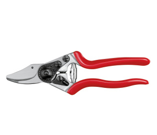 one hand prunig shear felco 6 / Le Petit Mas
