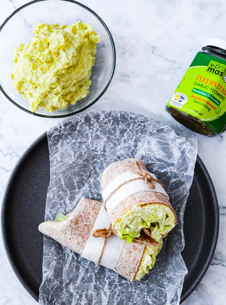 Recette de garniture aux oeufs, au fromage et aux fleurs d'ail de Le Petit Mas  - Recette fleurs d'ail du Québec et ail du Québec Le Petit Mas