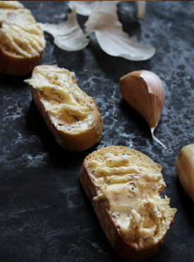 Recette de beurre à l'ail du Québec du Petit Mas  - Recette fleurs d'ail du Québec et ail du Québec Le Petit Mas